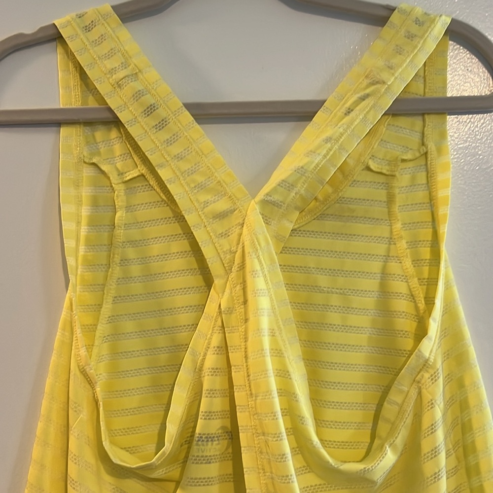 Zyia active open back tank top - Picture 4 of 5